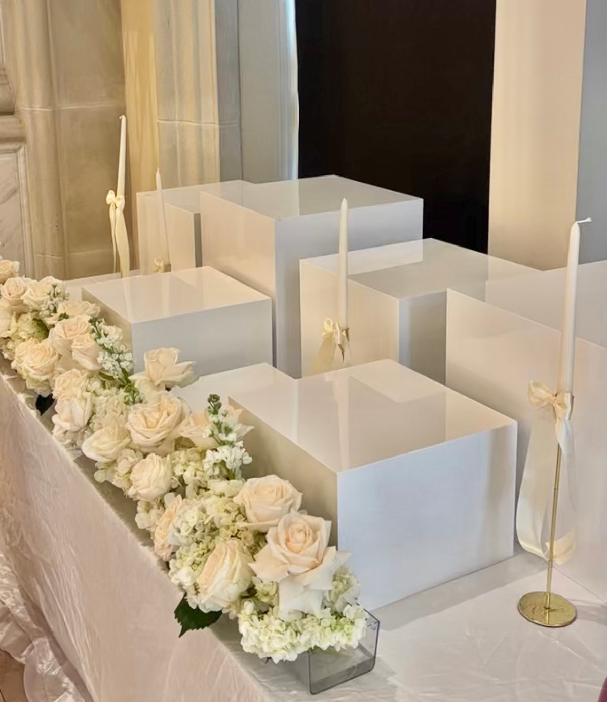 The White Classy Set - 8 Pieces